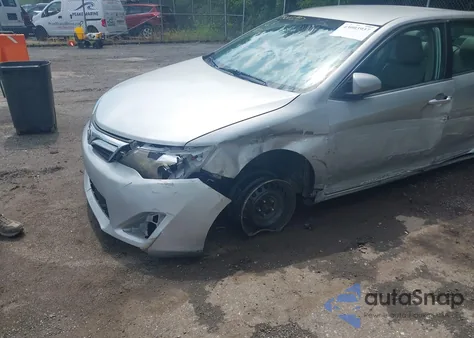 2014 Toyota Camry Le z USA, uszkodzony, nr VIN 4T4BF1FK0ER369836